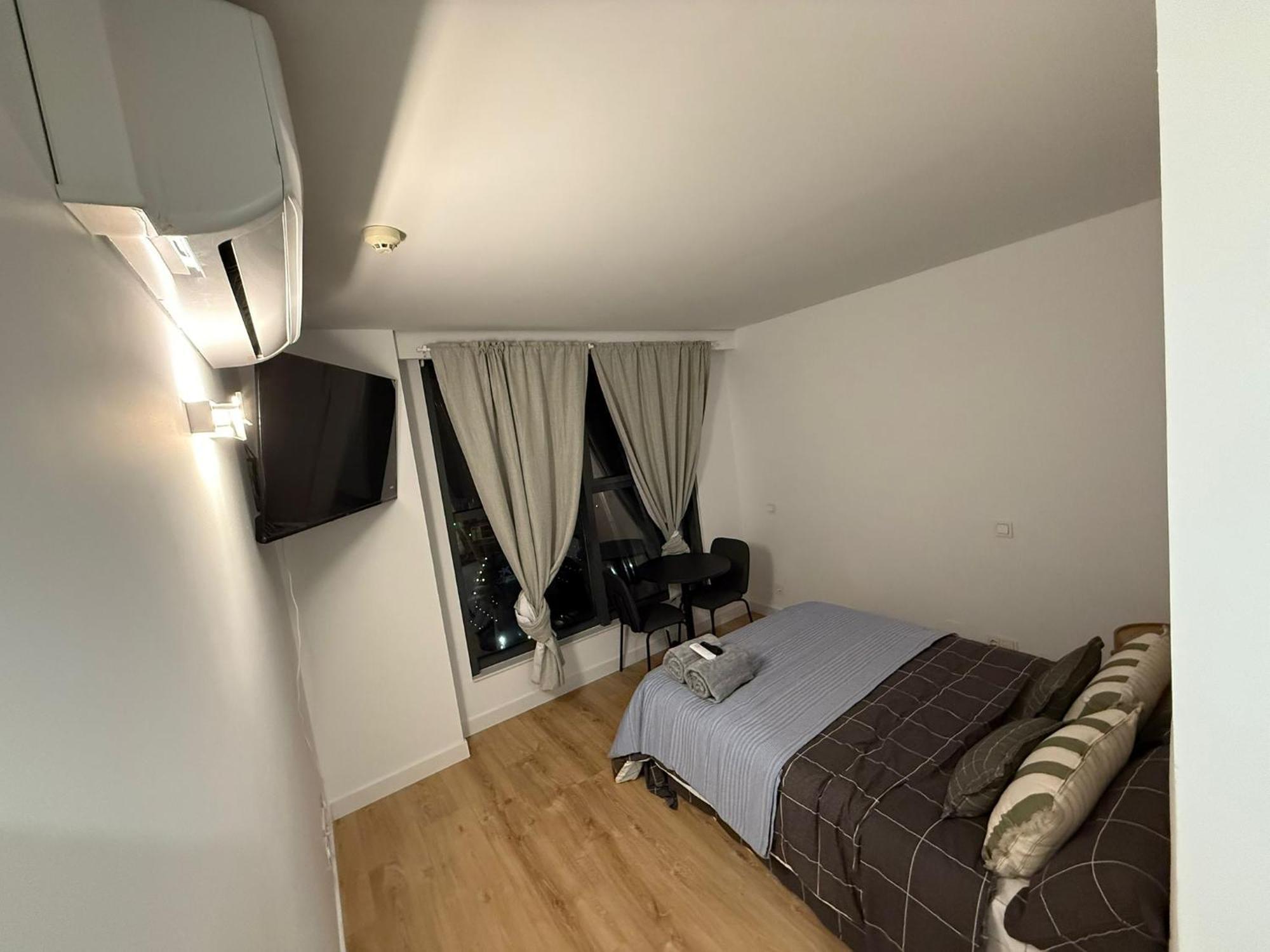 To Room Madrid Castellana 外观 照片